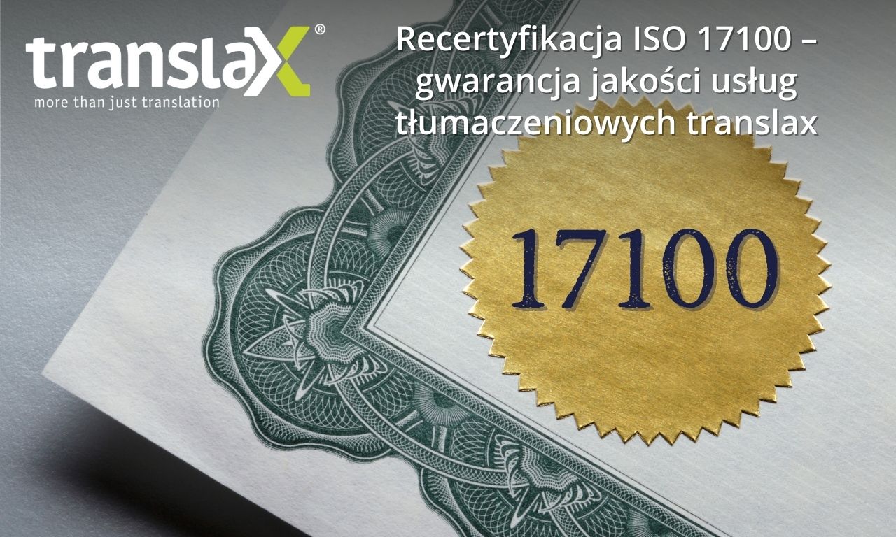 Zbliżenie certyfikatu ze złotą pieczęcią oznaczoną „17100” i białym tekstem w języku polskim o certyfikacie ISO 17100 dotyczącym jakości tłumaczeń nad pieczęcią.